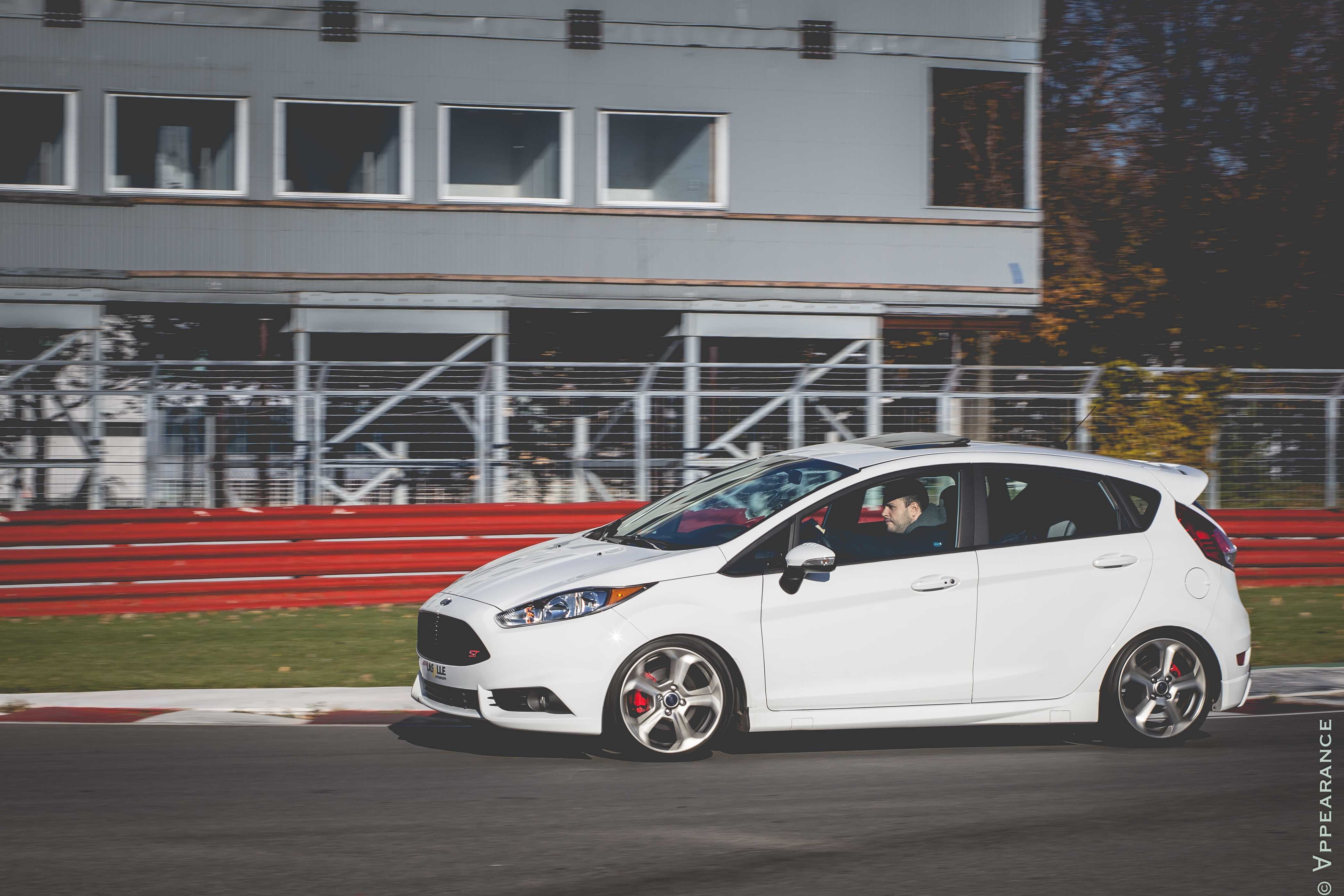 16 Ford Fiesta St The Most Performance For The Price