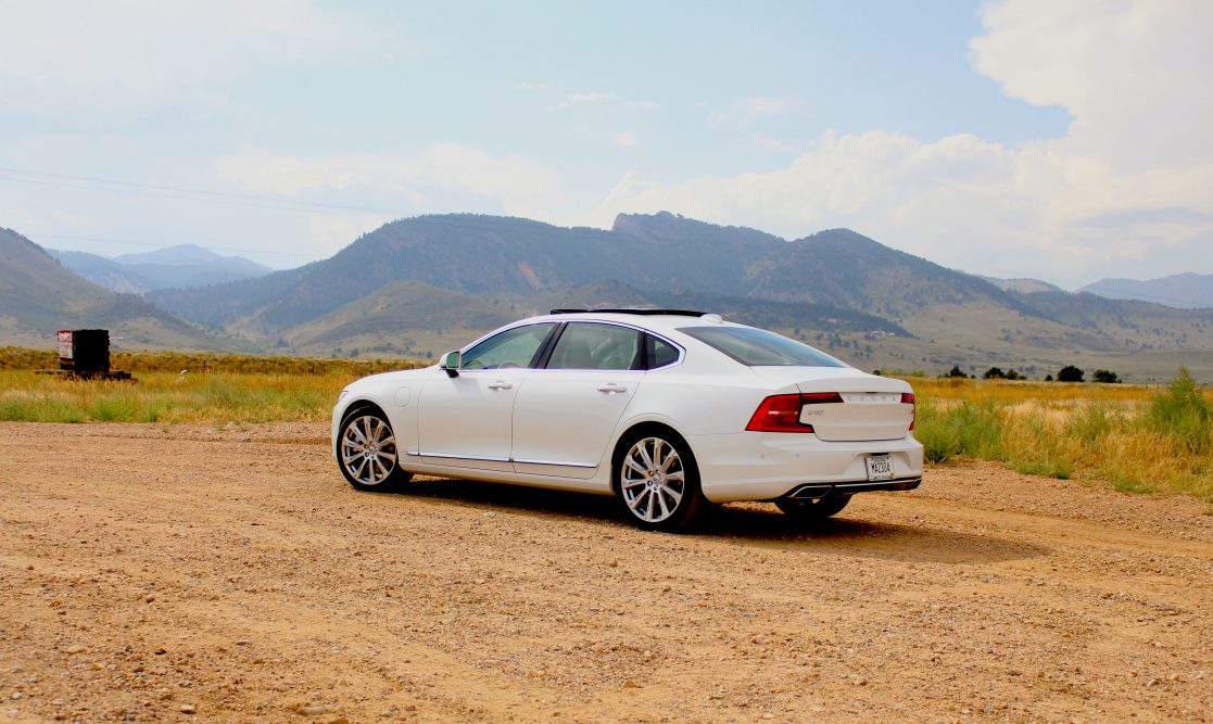 2018 Volvo S90 T8