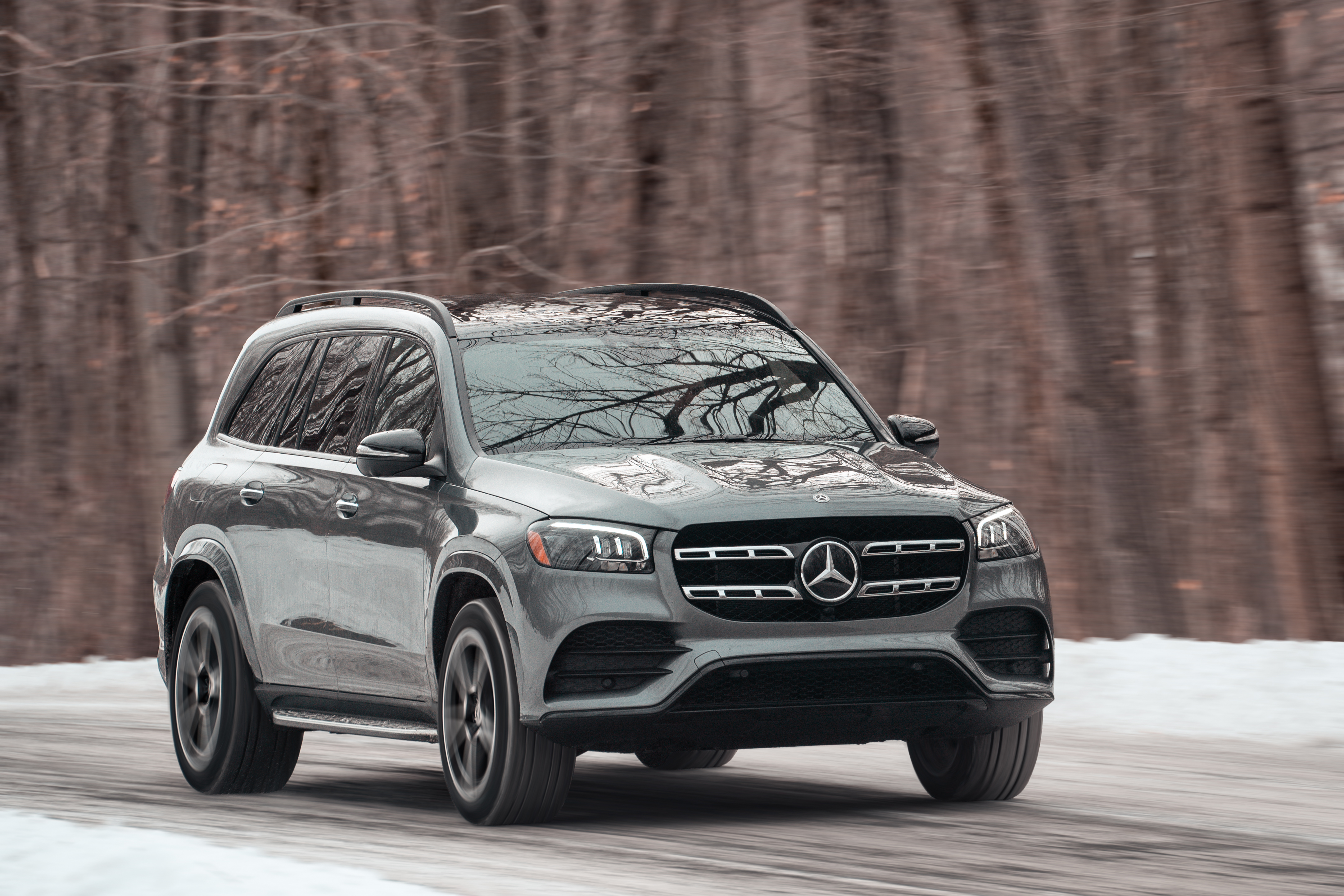 Mercedes Benz Gls 450 4matic Needs To Feel Larger