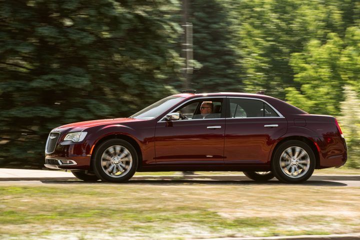 2020 Chrysler 300