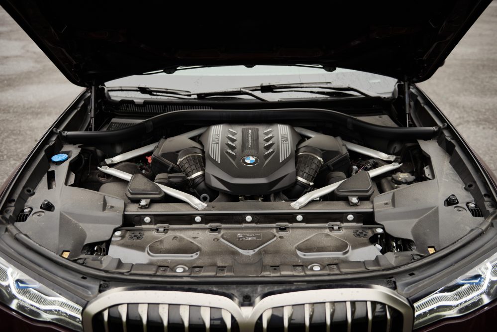 2020 BMW X7 M50i Engine | Clavey's Corner