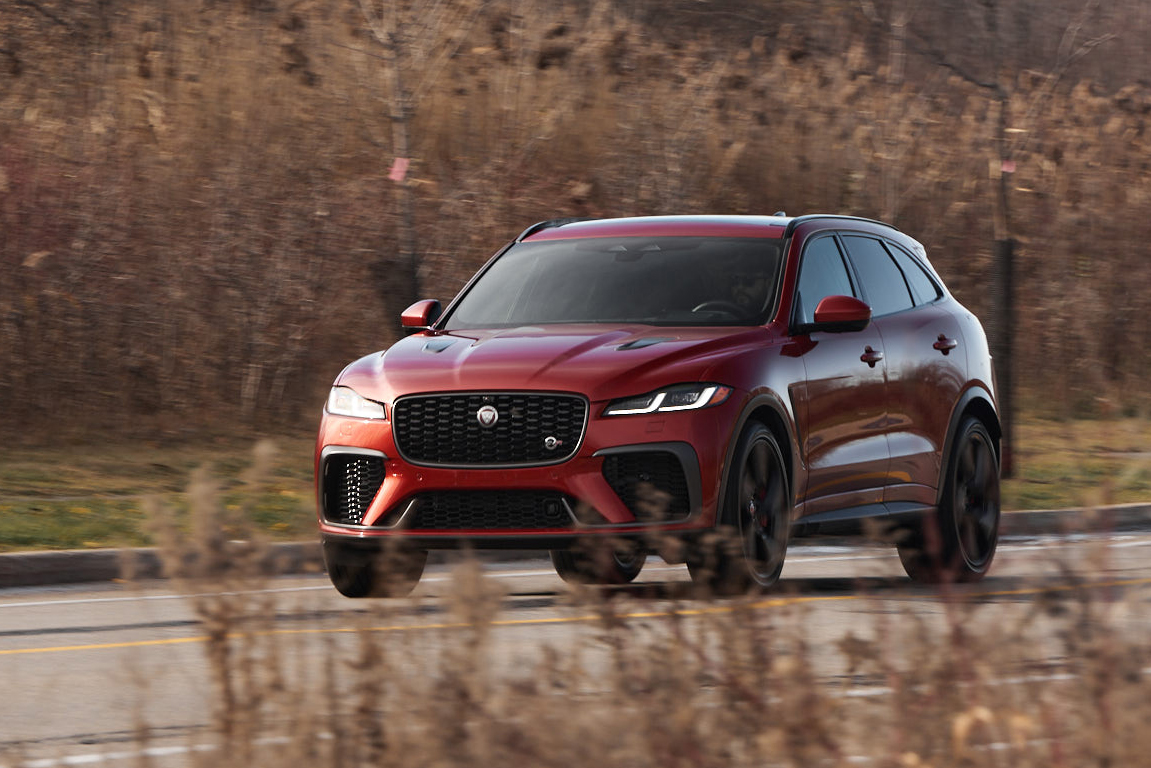 2022 Jaguar F-Pace SVR